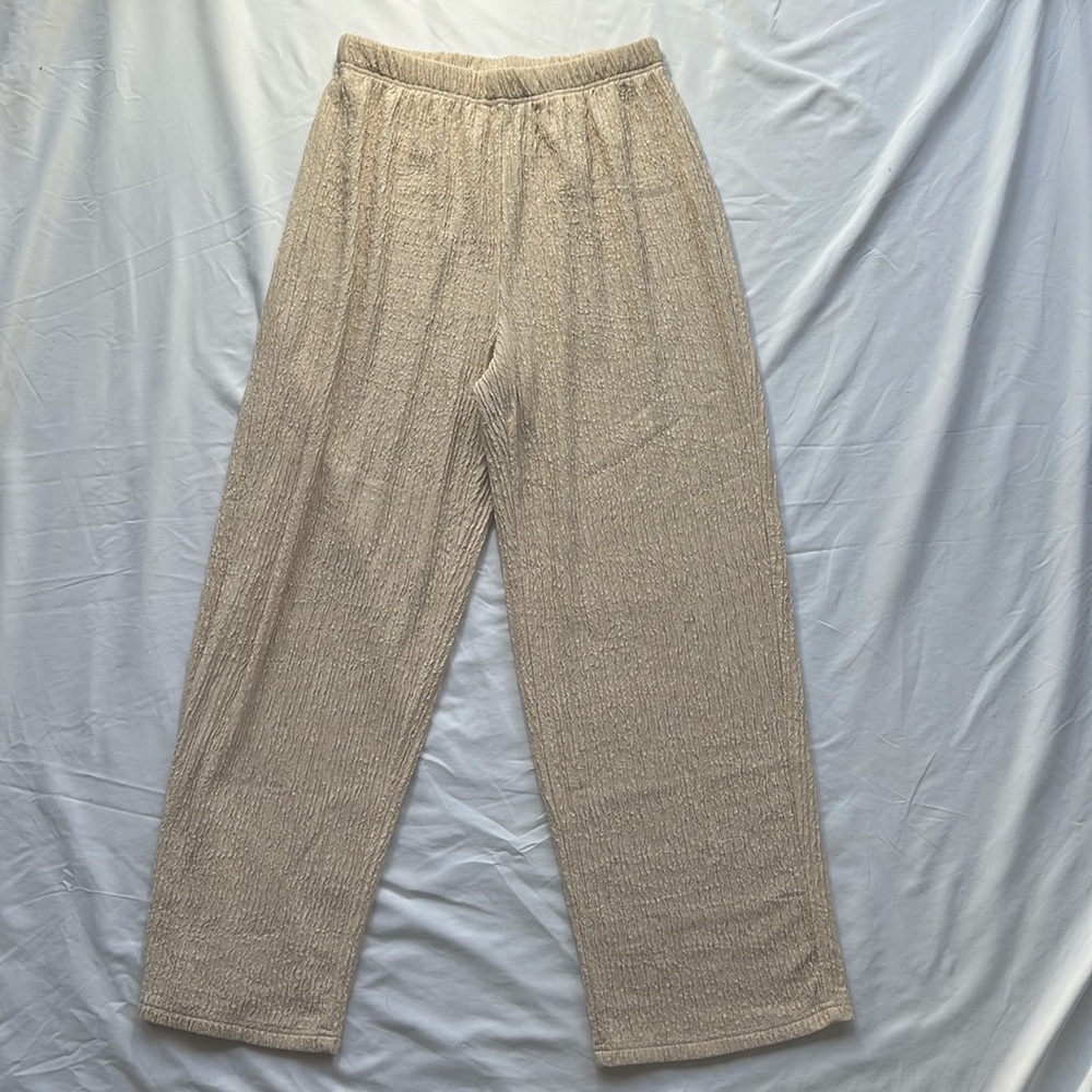 Cream/tan ruffled Dazy pants - Sz XL